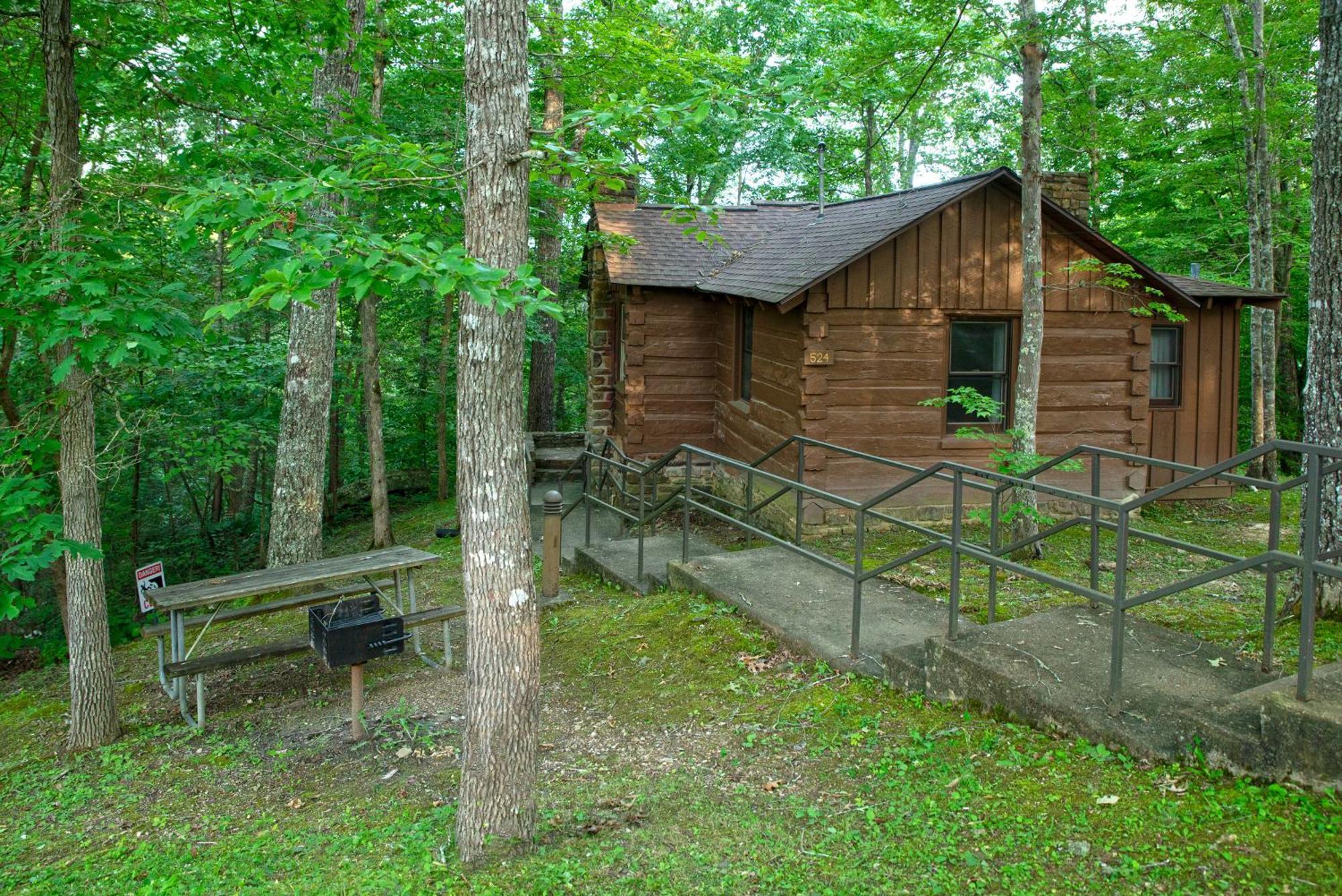 Cumberland Falls State Resort Park Honeybee Екстер'єр фото